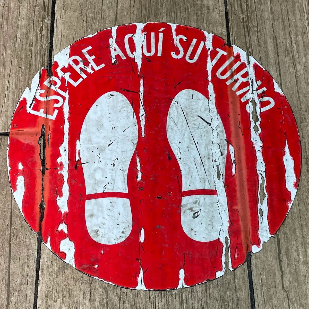 Espere Aquì Su Turano